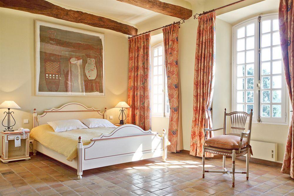 Chateau Les Crostes Lorgues Exterior photo